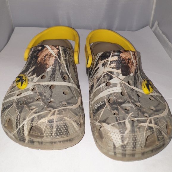 duck commander slip on shoes